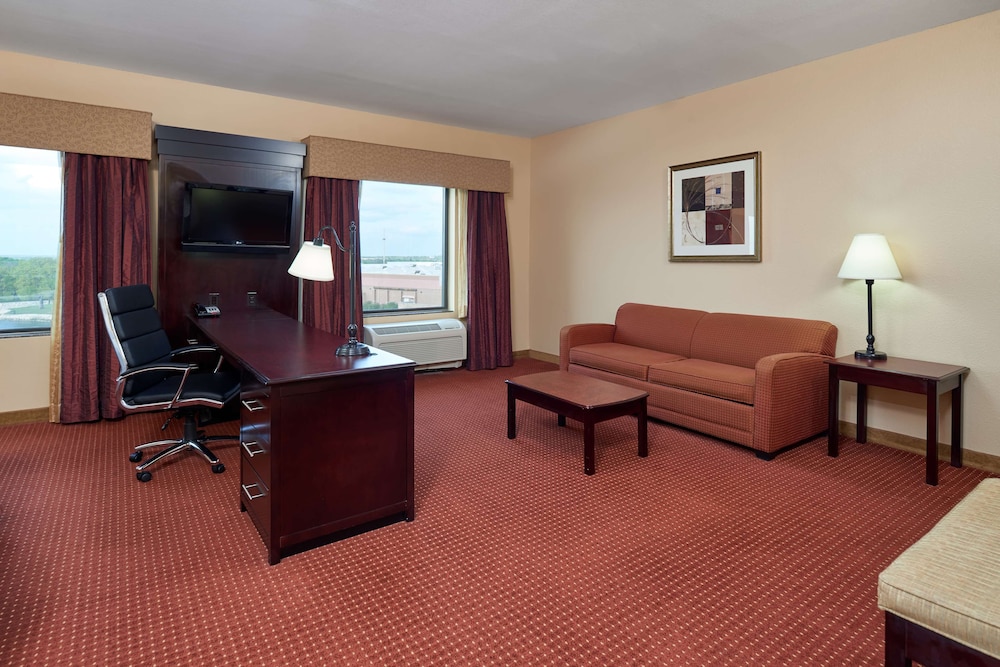 Hampton Inn & Suites Austin South/Buda 26/39