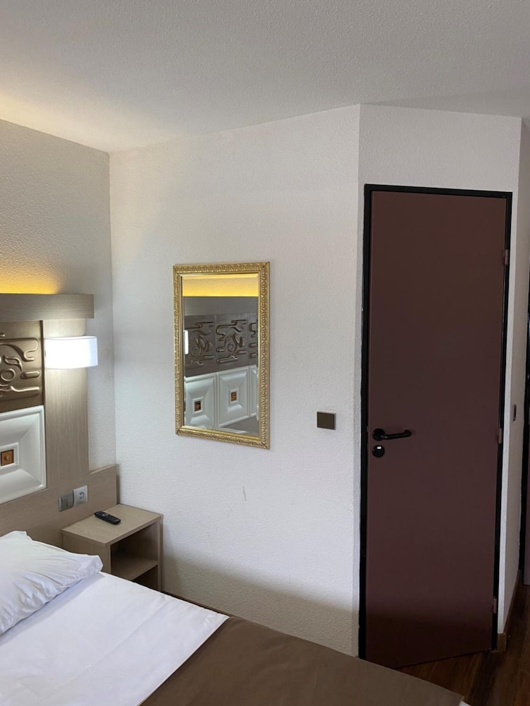 Kimotel 21/53