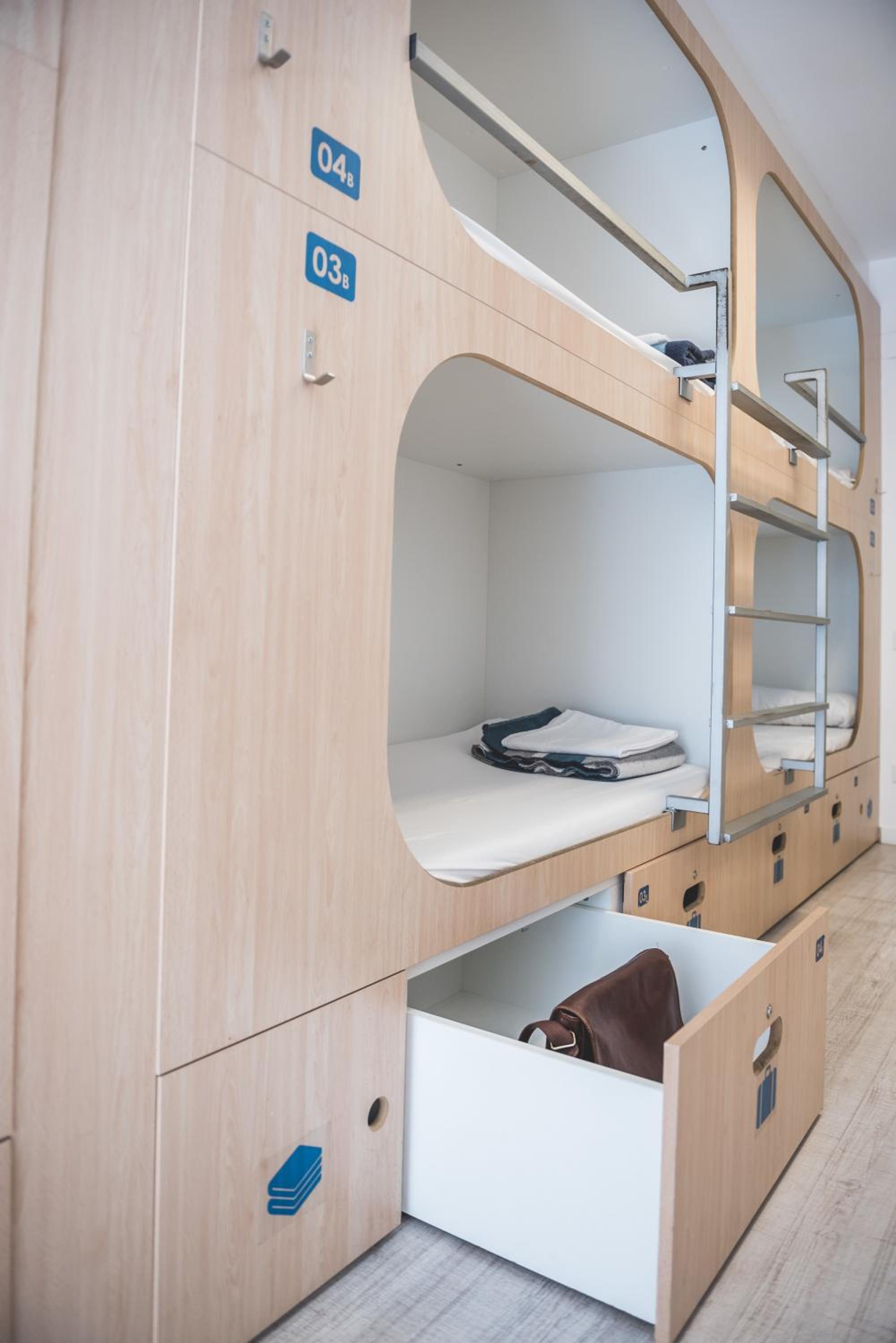 Mixed Dorm, 16 Beds
