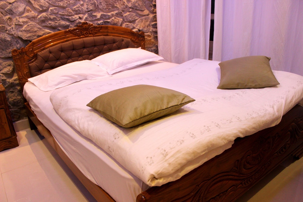 Hotel Toppers Corner Mount Abu 36/67