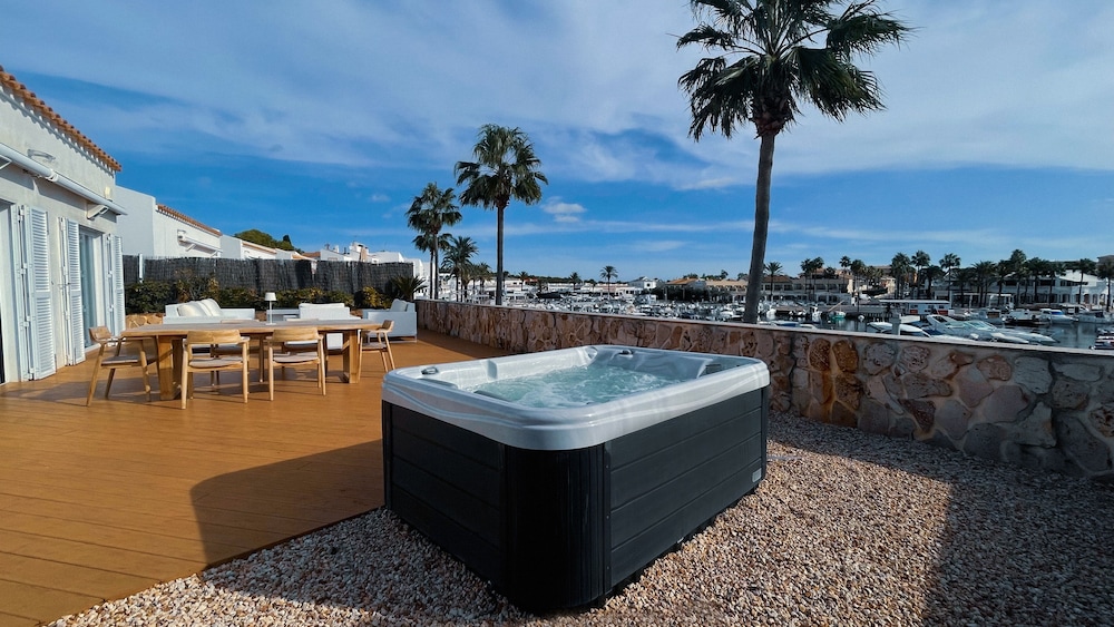 VILLAS DEL LAGO 44/67