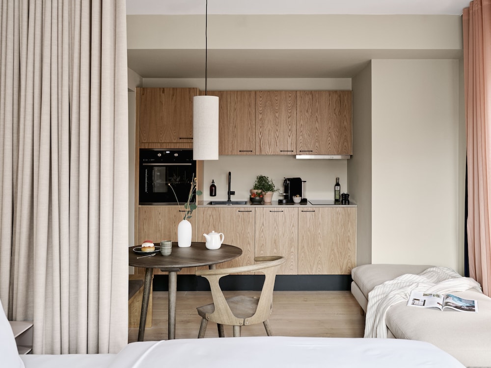 Aura Apartment Hotel 38/38