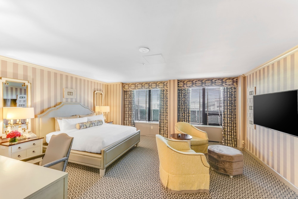 Le Meridien Washington, D.C., The Madison 21/77