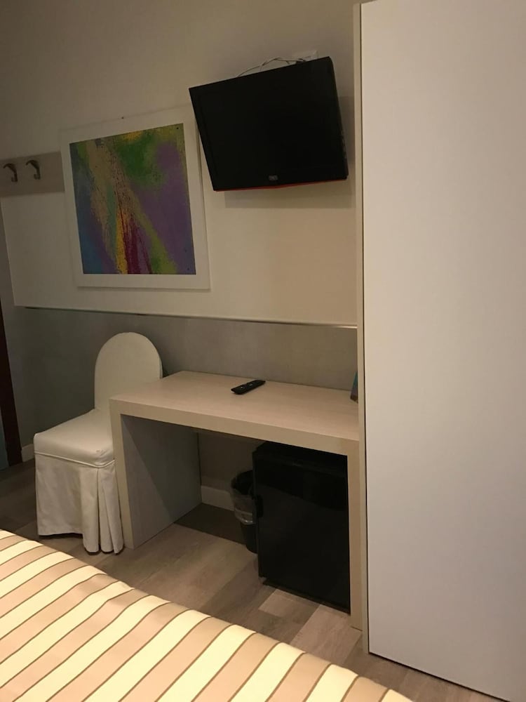 Hotel Colombo 42/50