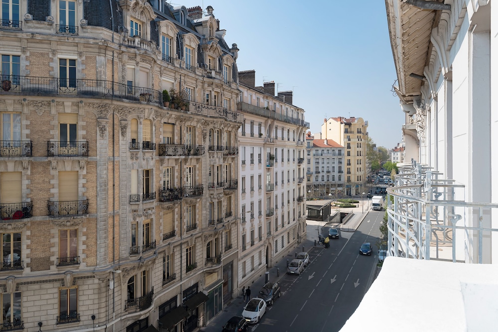 Hotel Mercure Lyon Centre Brotteaux 4/67