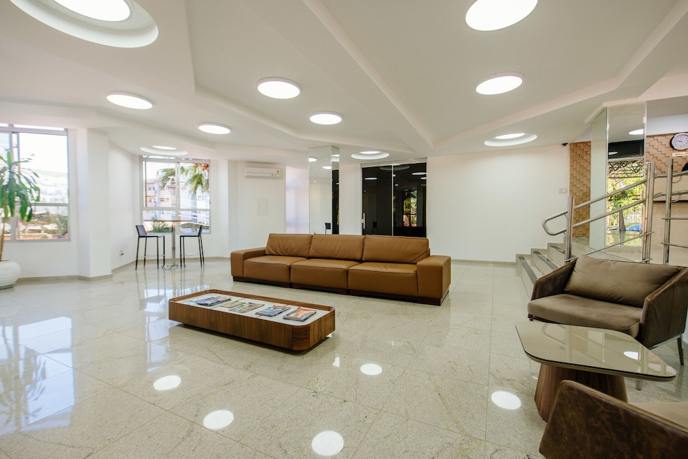HARBOR QUERENCIA HOTEL 40/64