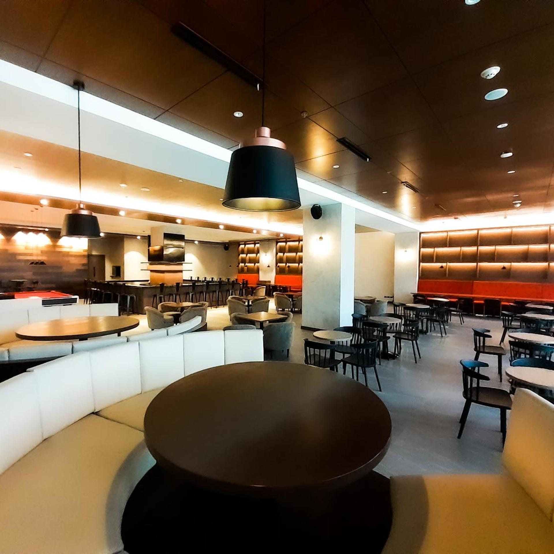 The Excelsior Hotel Las Pinas 40/50