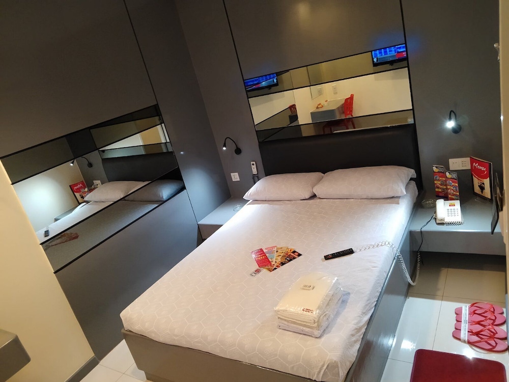 Hotel Sogo Avenida 21/35
