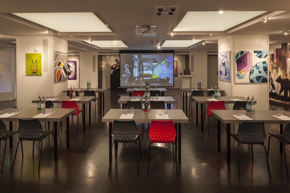 Art Otel Amsterdam 56/71