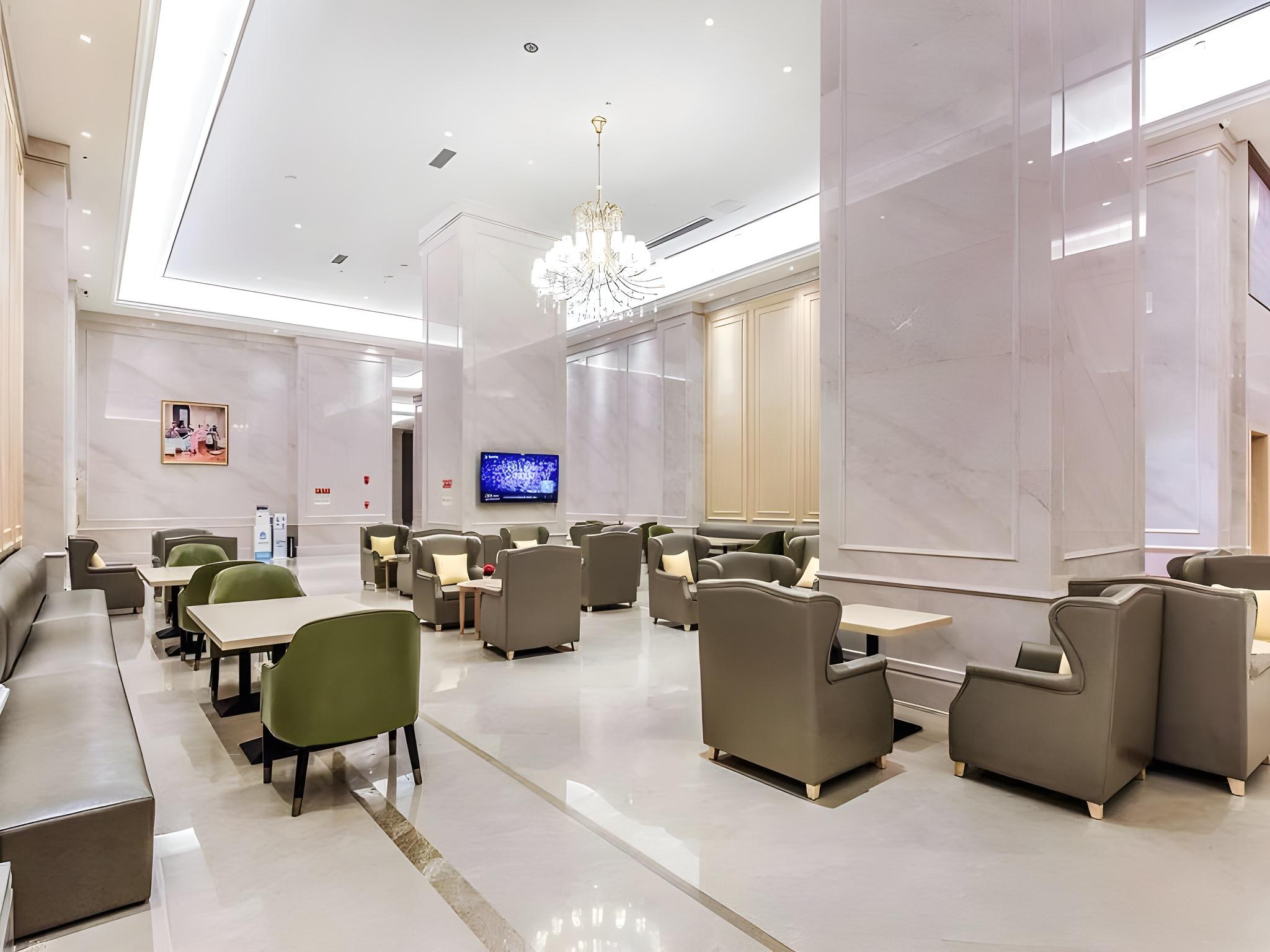 Vienna International Hotel (Nanchuan District Wanda Plaza) 45/56