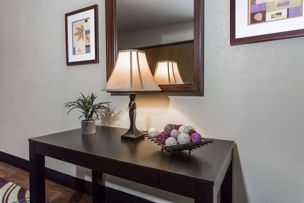 Days Inn Suites By Wyndham Rocky Mount Golden East 39/56