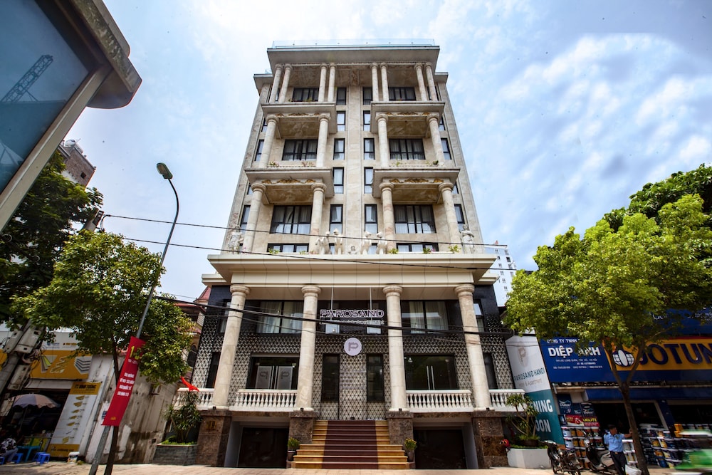 Parosand Hanoi Hotel & Apartment 5/50