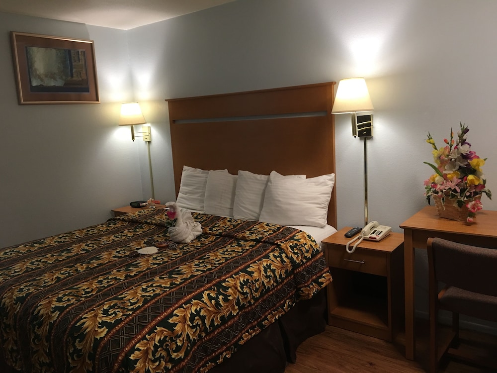 Oceanview Motel - Huntington Beach 14/50
