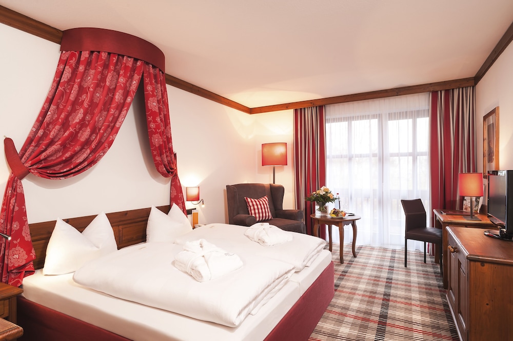 QUELLNESS UND GOLFHOTEL FURSTENHOF 4/36