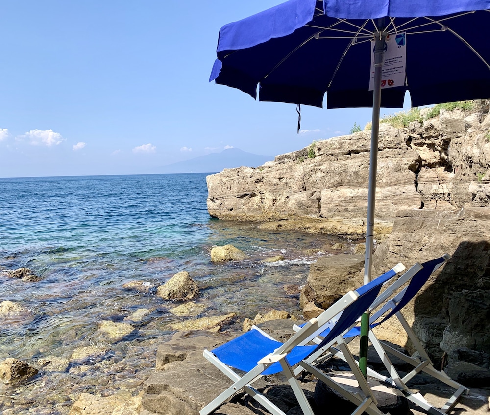 Santa Fortunata Village Camping 71/85
