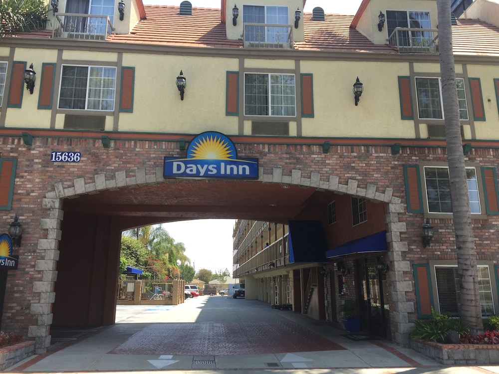 Days Inn By Wyndham Los Angeles Lax Redondo Manhattan Beach 1/56