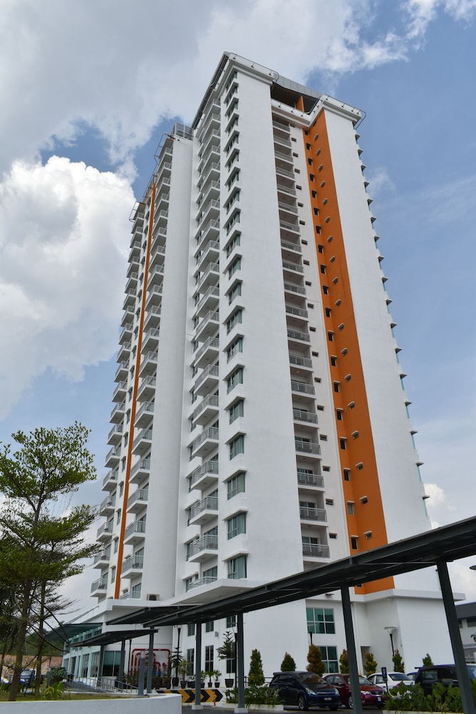 Hotel Tenera Bandar Baru Bangi 2/65