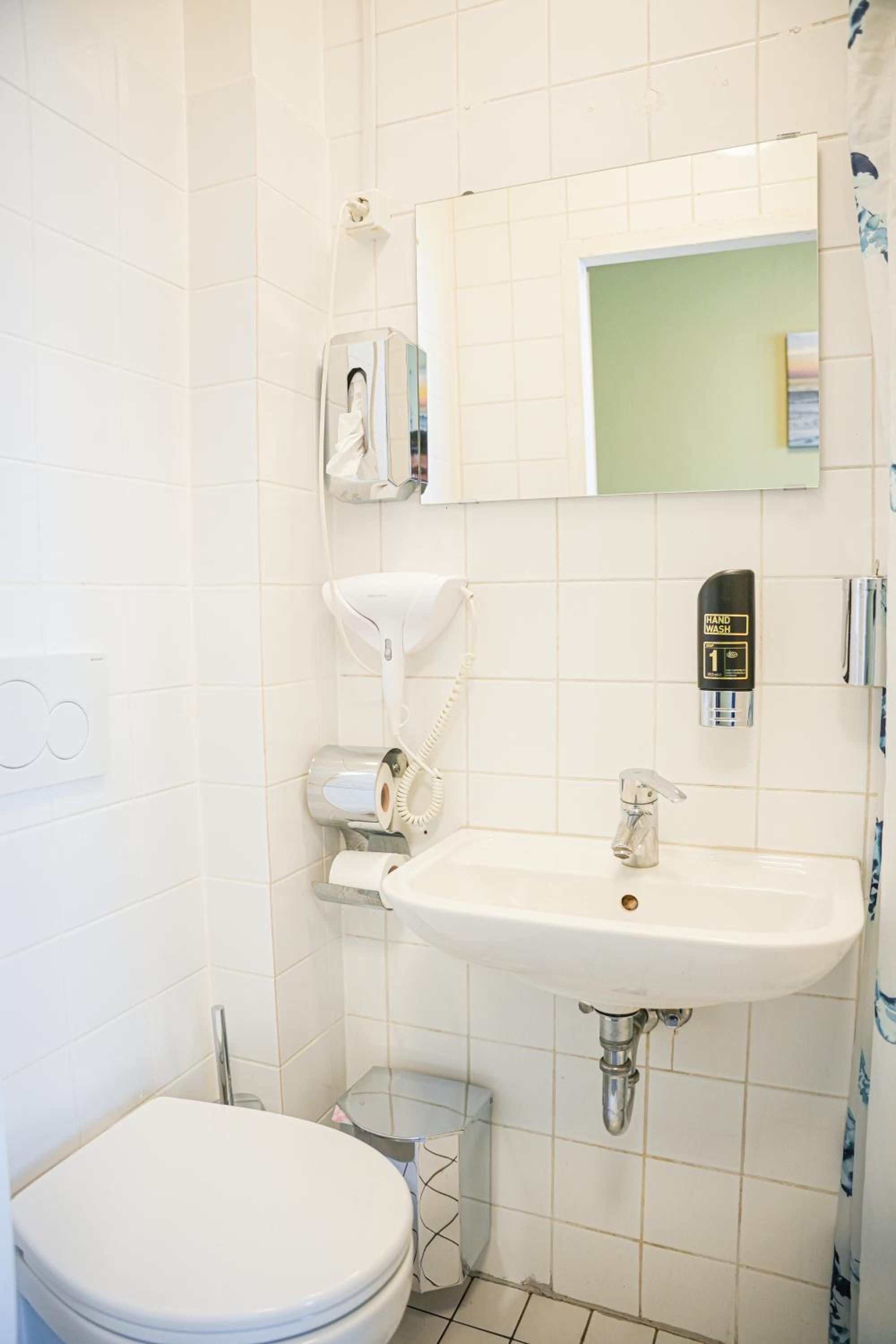 Hotel Aba 45/50
