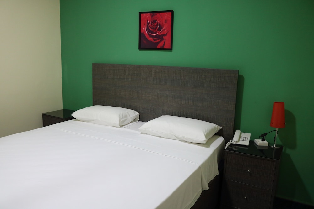 2 BEDROOMS, JUNIOR SUITE, OCEAN VIEW