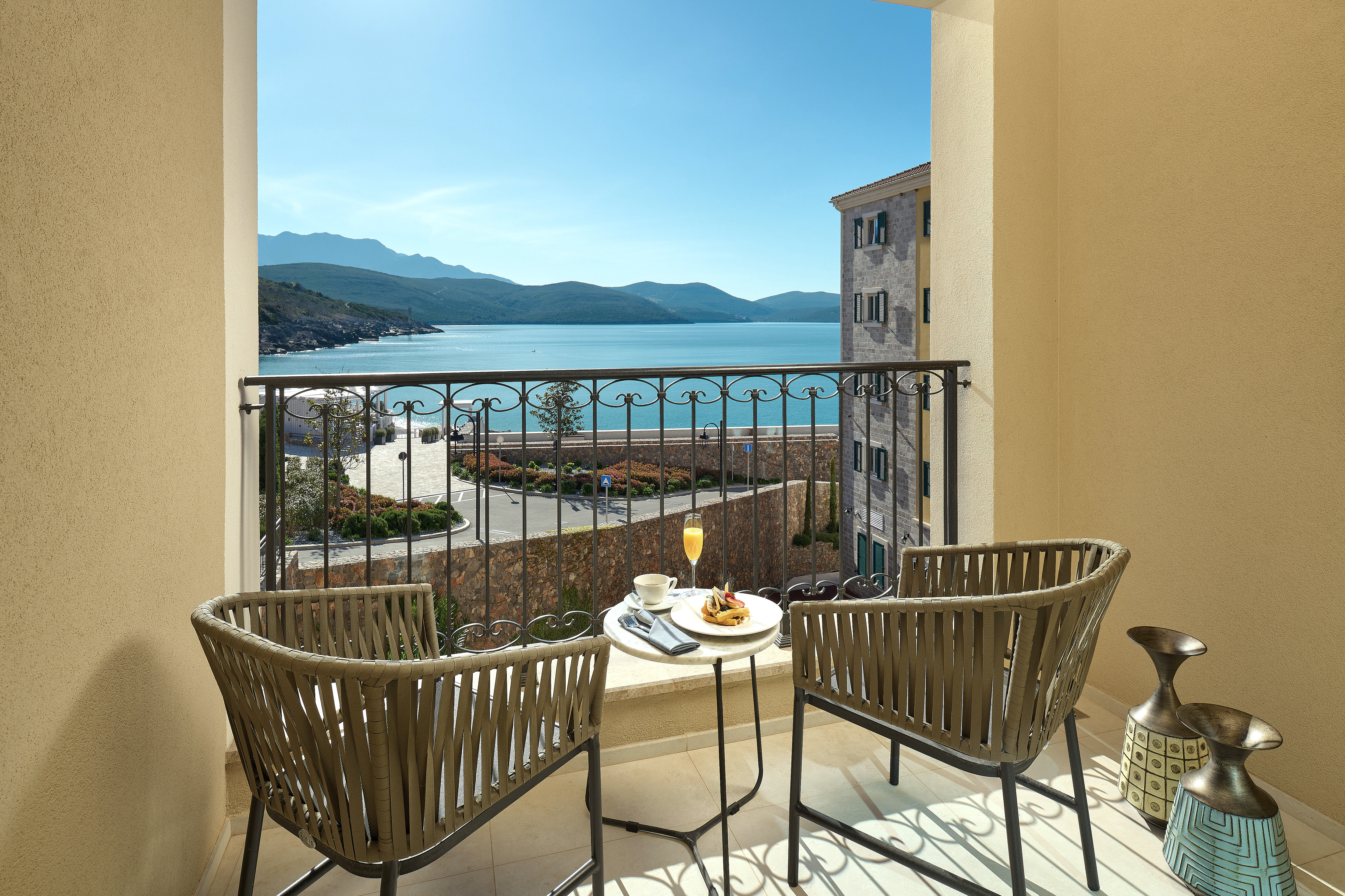 The Chedi Lustica Bay Hotel 41/43