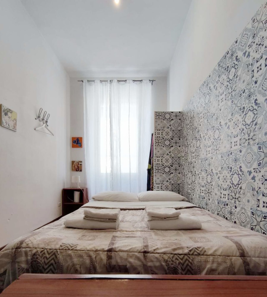 Meltin' Rome Guesthouse 9/40