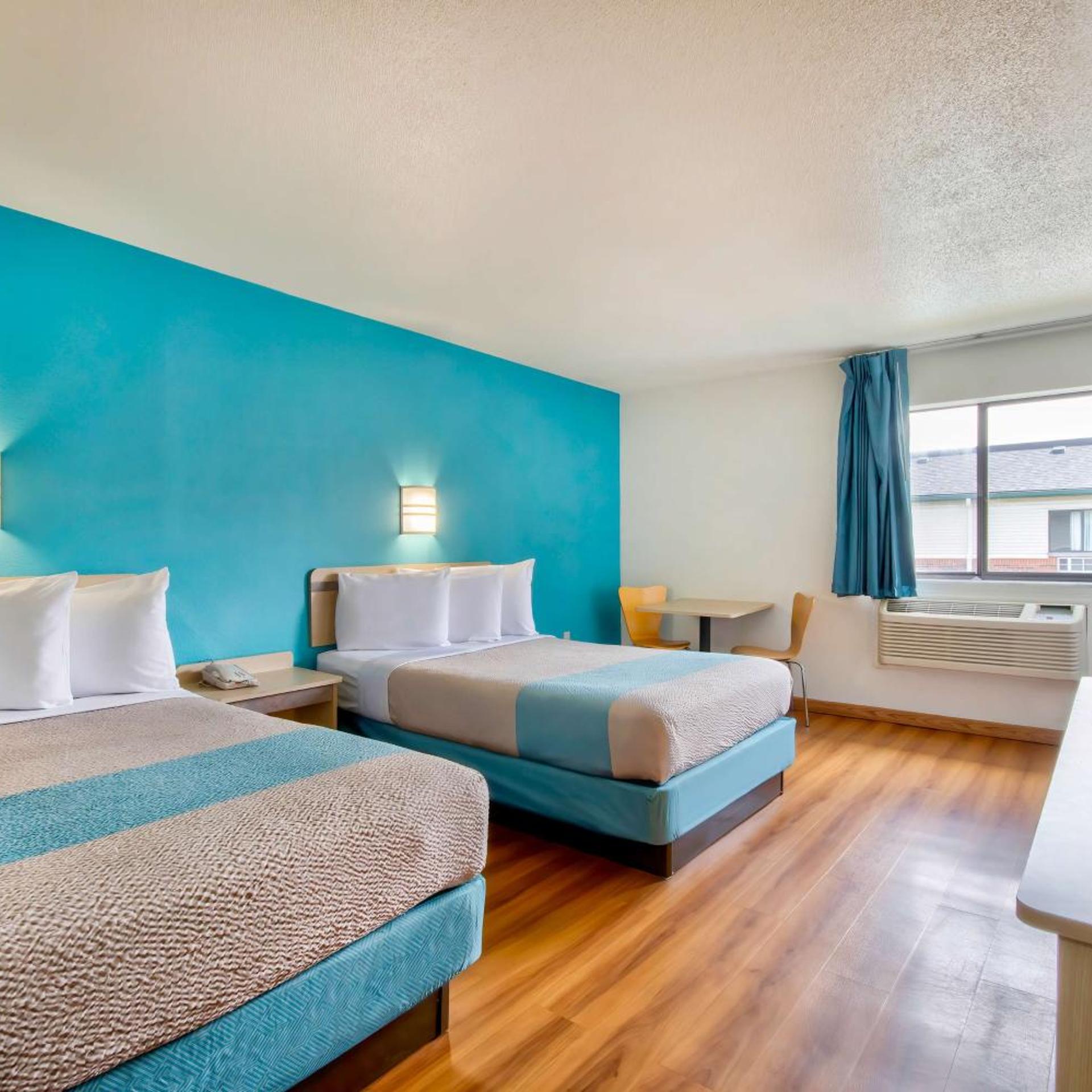 Room, Quadruple, Accessible
