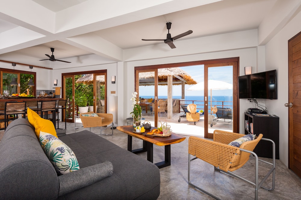 Cape Shark Pool Villas 23/50