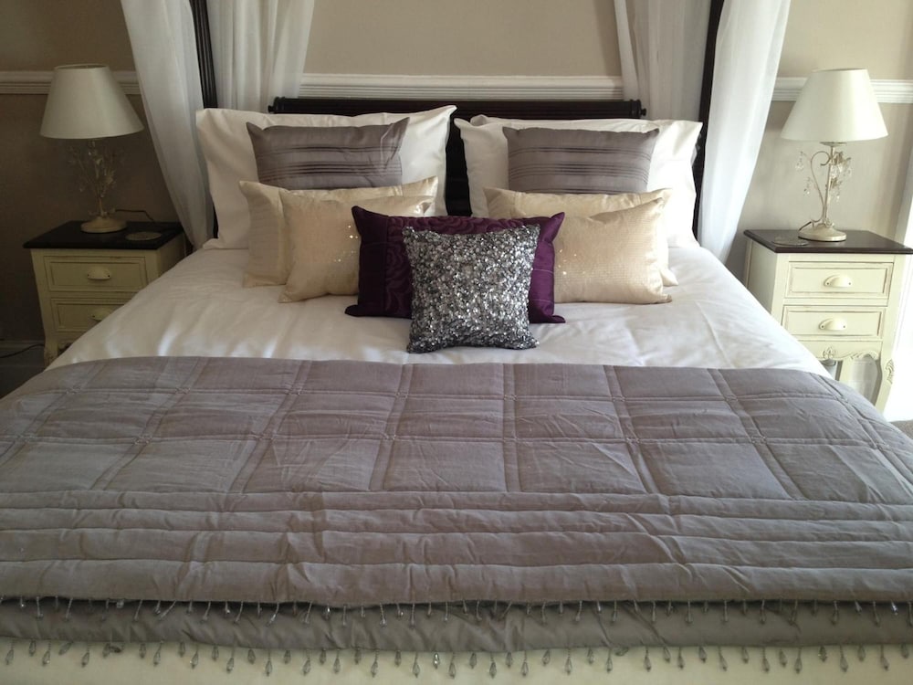 The Castle House Luxury Bed & Breakfast 5/50