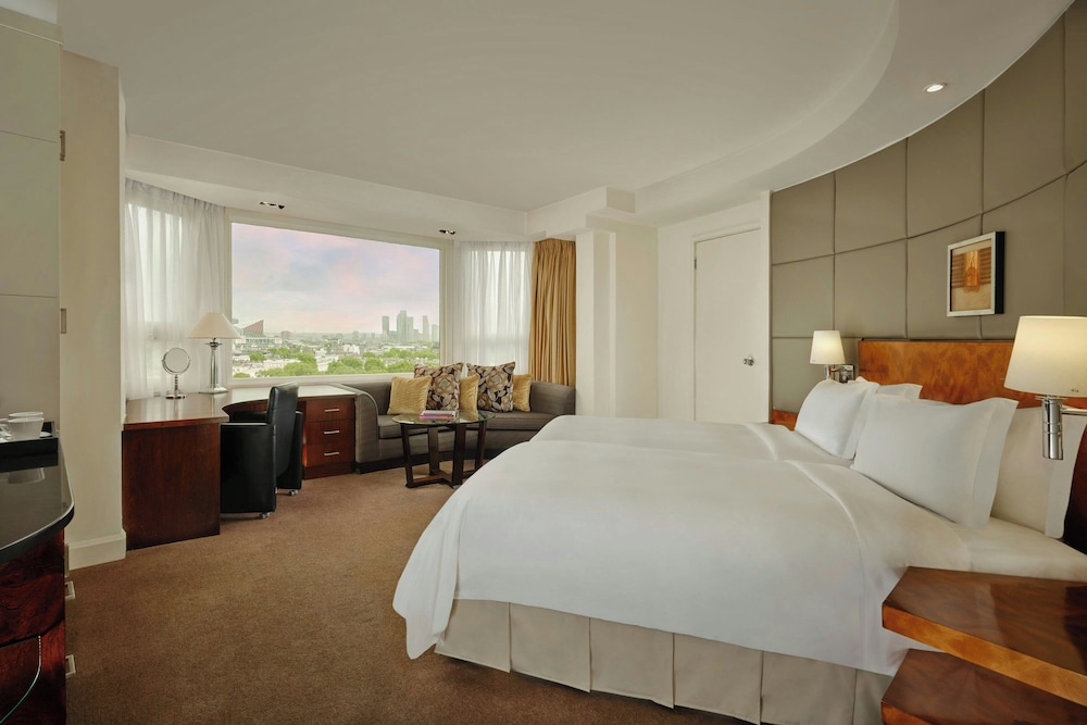 غرفة كلاسيكية بسريرين منفصلين، The Park Tower Knightsbridge, a Luxury Collection Hotel, London 2/10