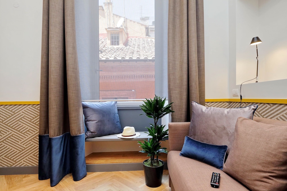Roma Five Suites 32/50