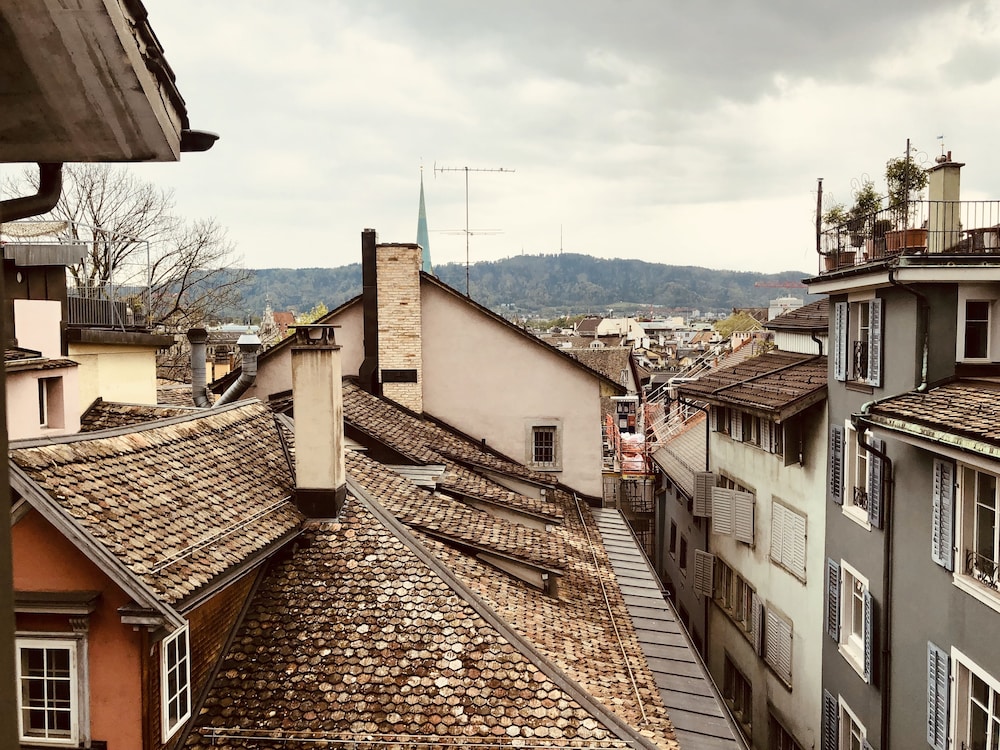 Zürich Niederdorf - Grossmünster 23/32