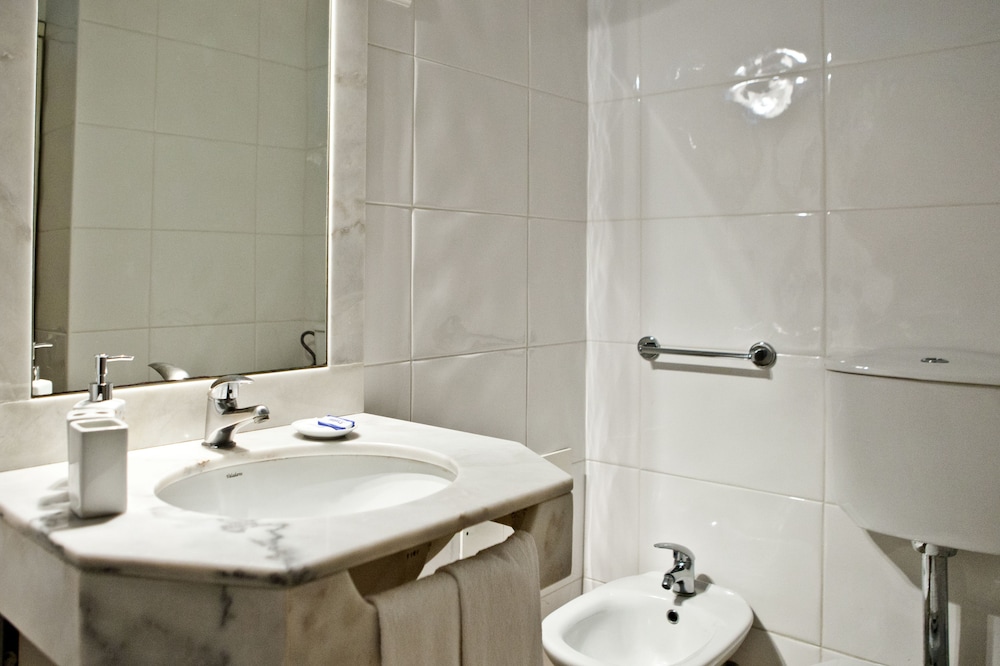 Hotel Residencial Colombo 46/50
