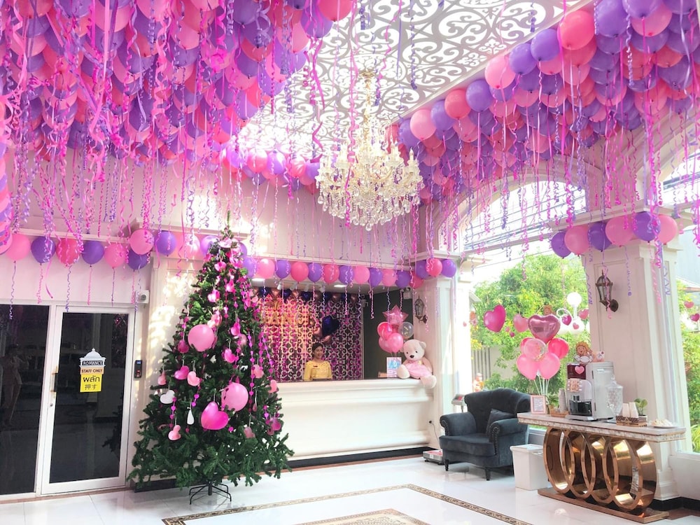 Romance Hotel Sukhumvit 97 16/58