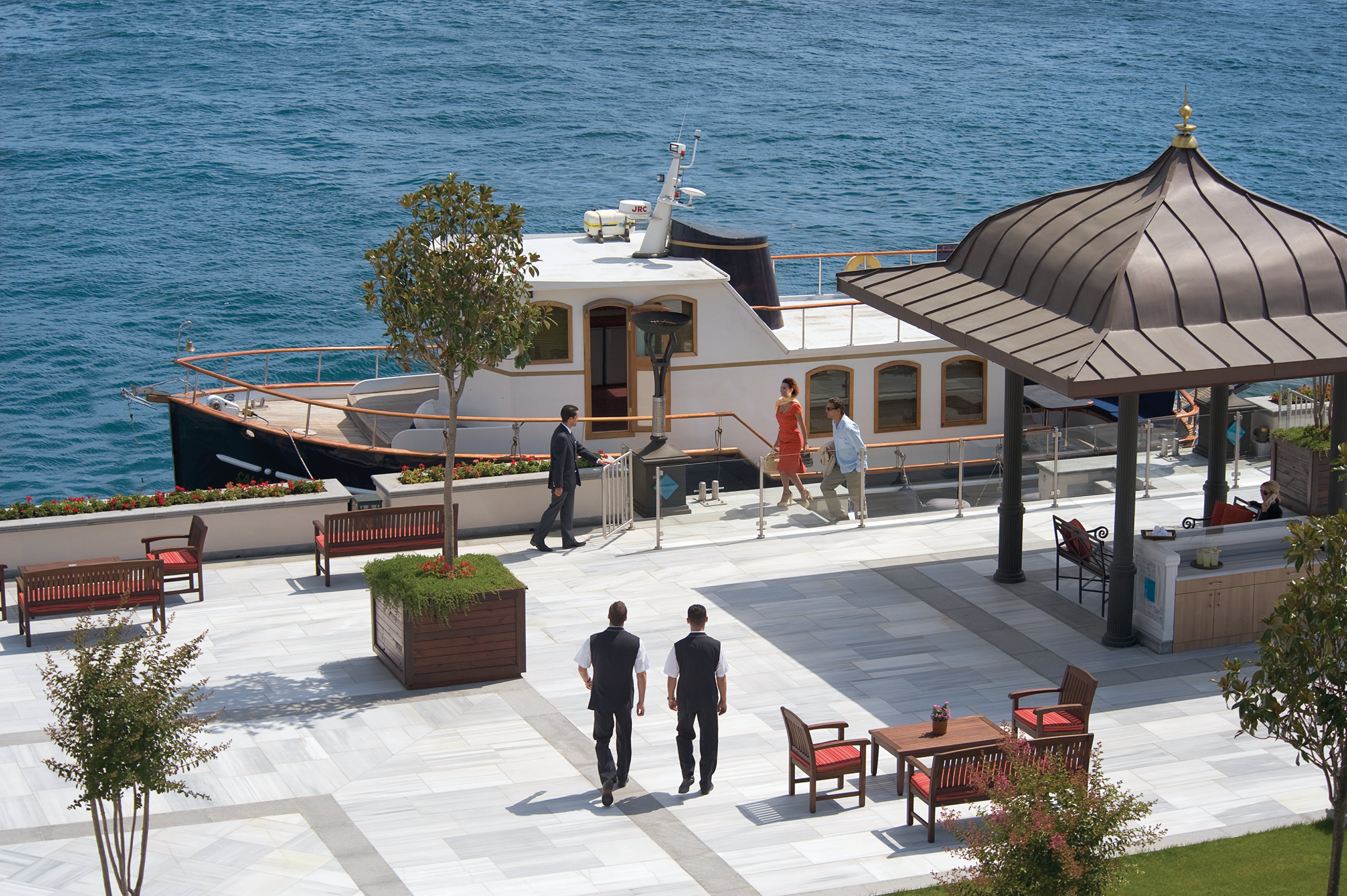 Four Seasons Hotel Istanbul at the Bosphorus 68/80