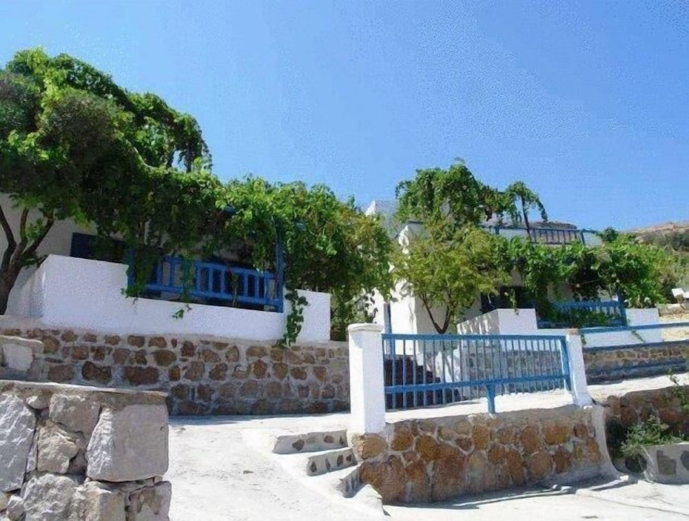 Hotel Agnanti 19/24