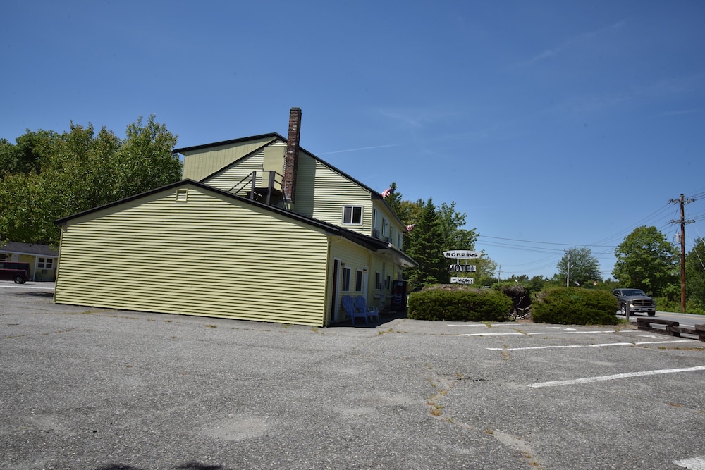 Robbins Motel 23/30