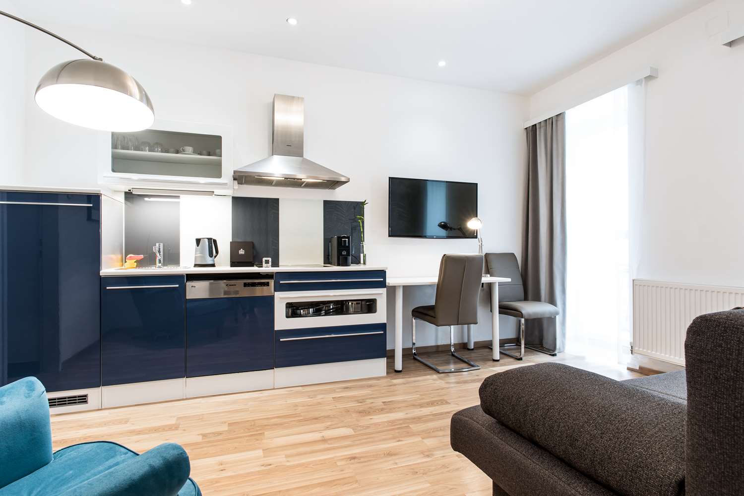 Best Western Plus Celebrity Suites 19/29