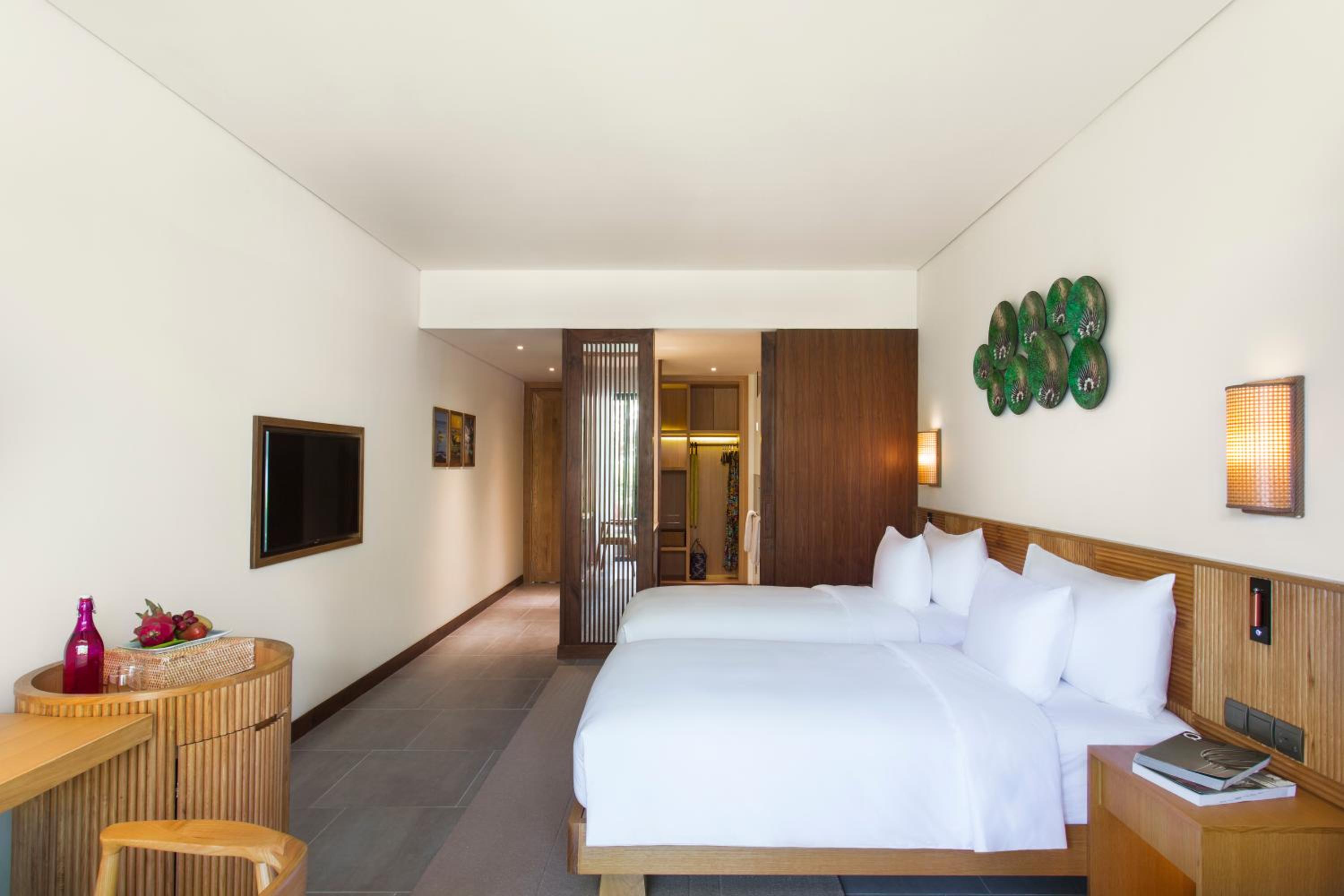 Ocean, Deluxe, Twin Beds