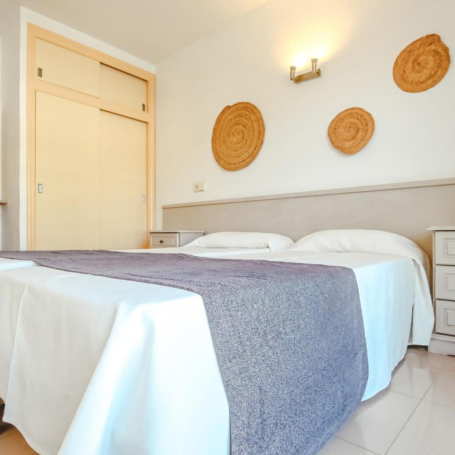 استوديو بشرفة، Hotel Lliteras 8/10