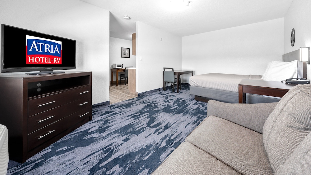 Atria Hotel and RV McGregor 26/59