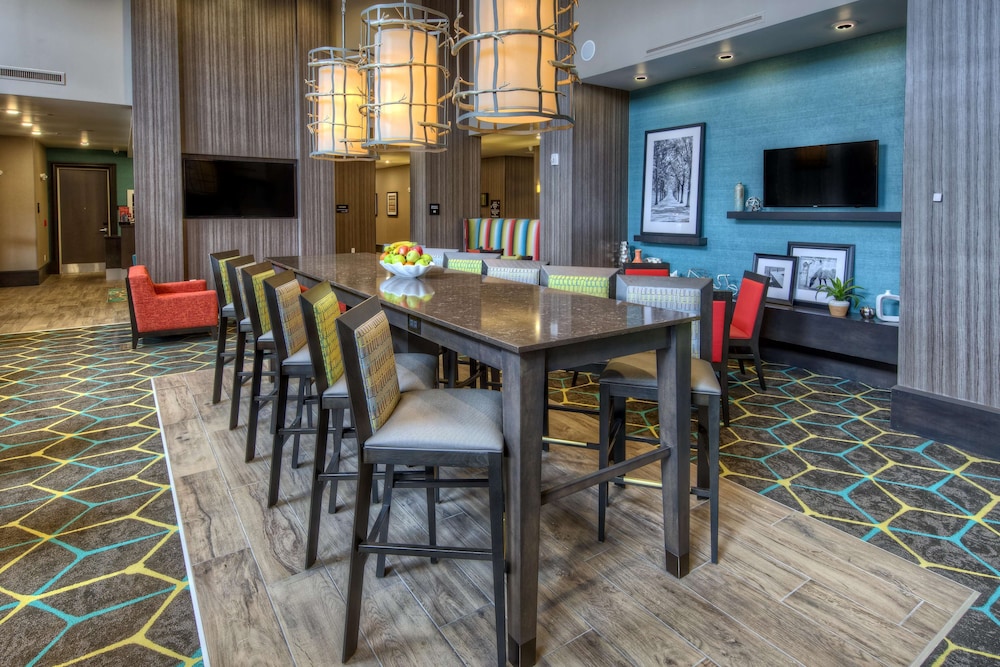 Hampton Inn And Suites Nashville Hendersonville 45/54