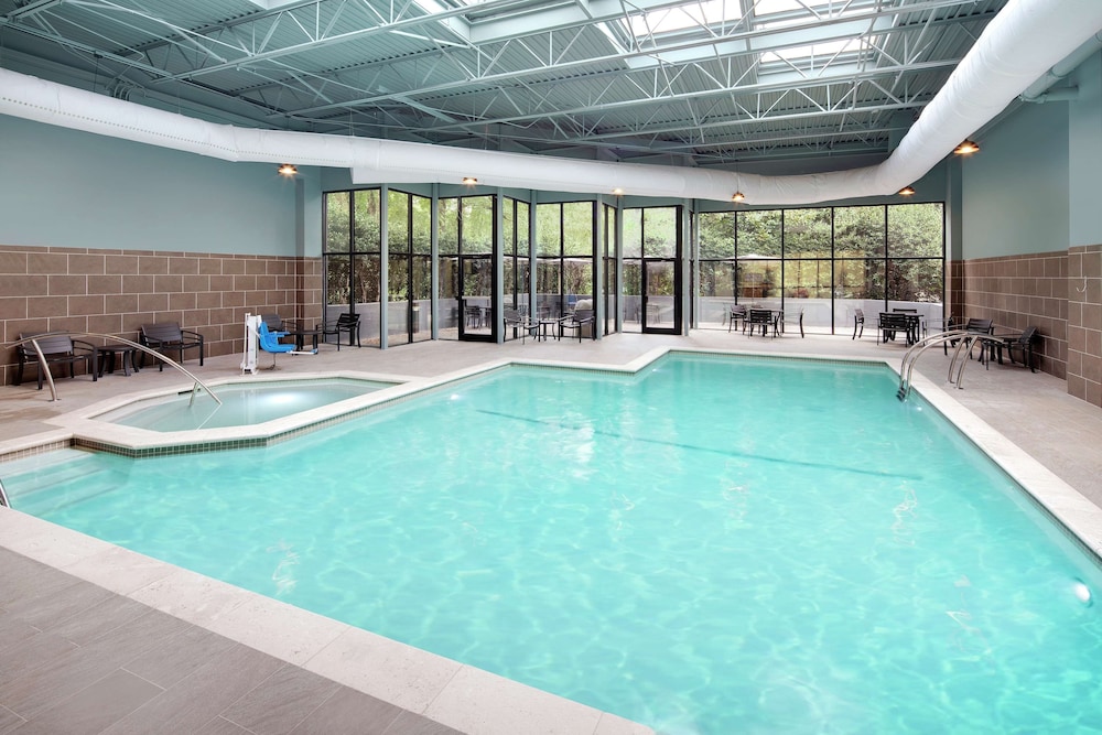 Embassy Suites By Hilton Atlanta Perimeter Center in ATLANTA - GA