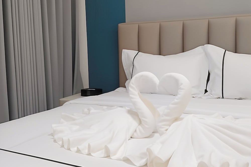 Sunday Hostel 23/42