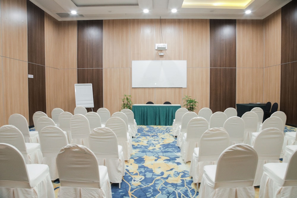 Grand Inna Medan 44/48