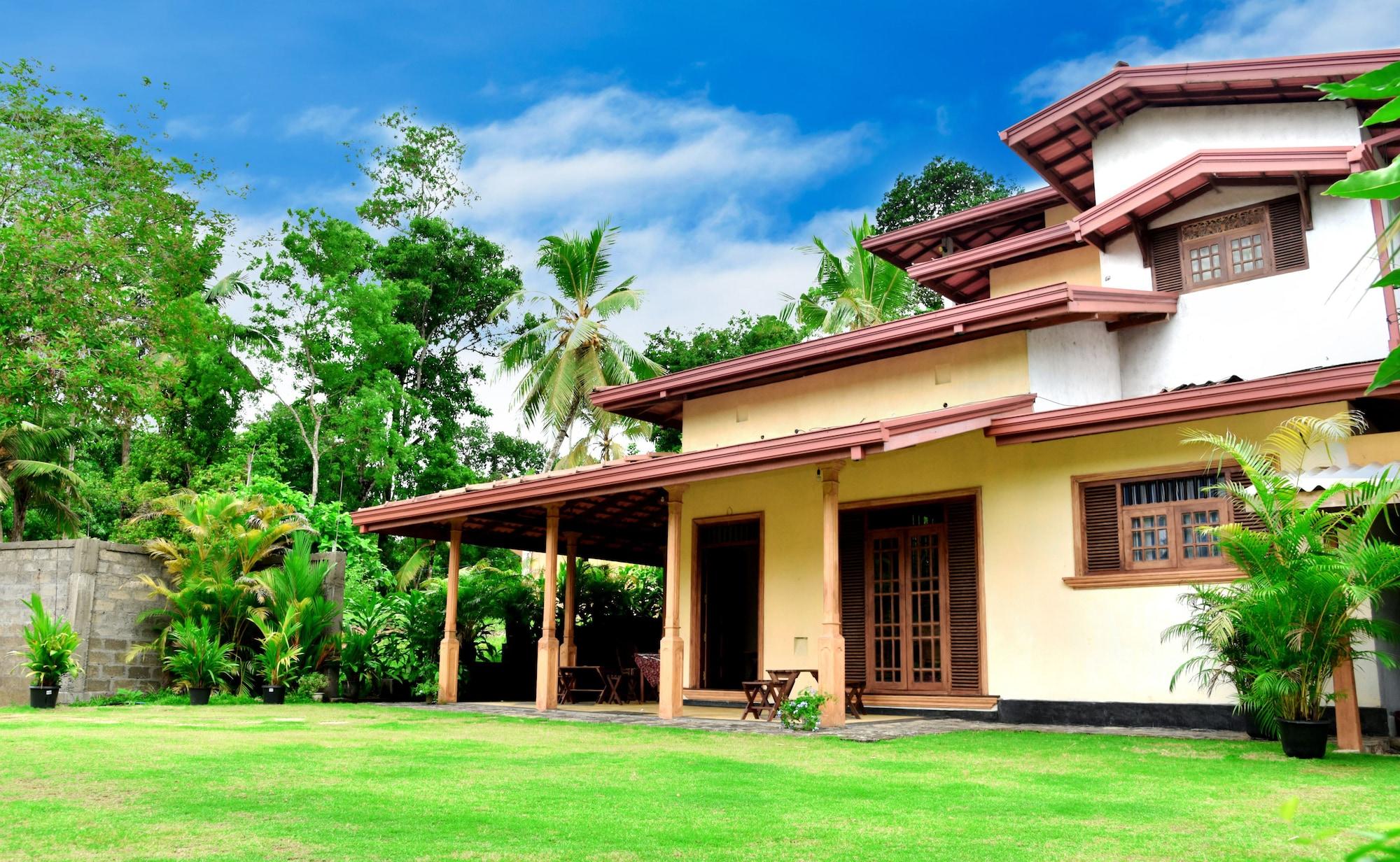 Green Palm Villa 1/4