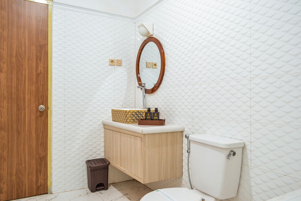 Brongto Hotel 13/55