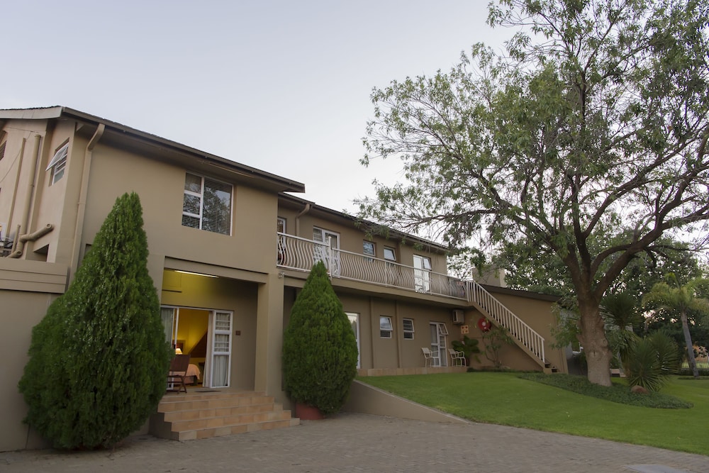 Bayswater Lodge 90/100
