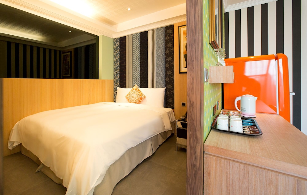 Hotel Day Plus 19/57