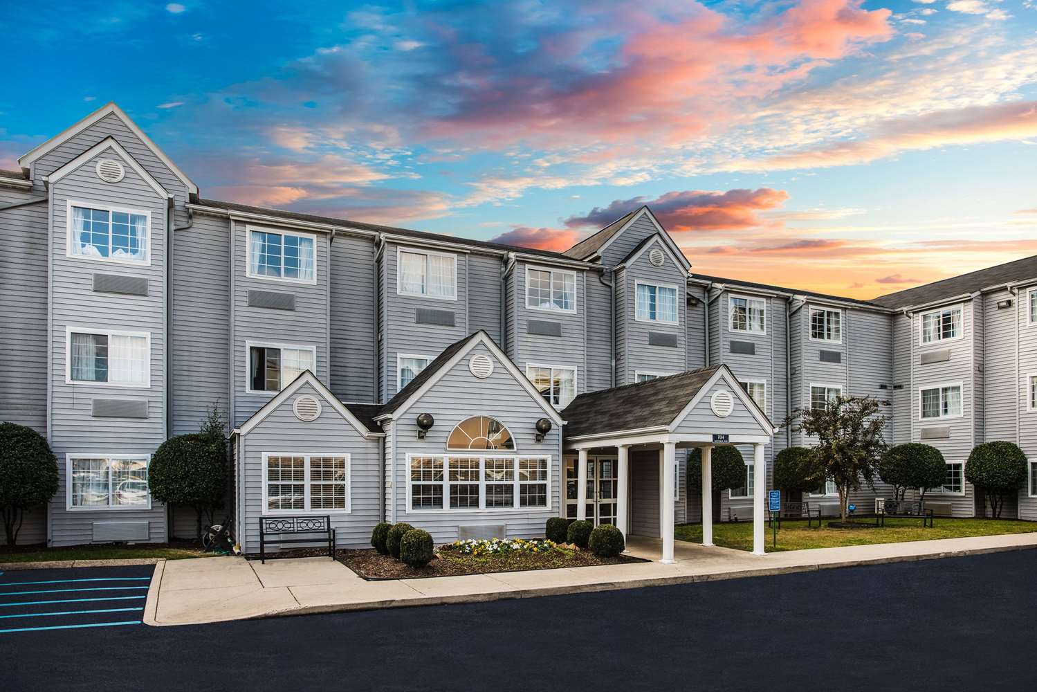 Microtel Inn & Suites by Wyndham Chattanooga/Near Hamilton Place 6/9