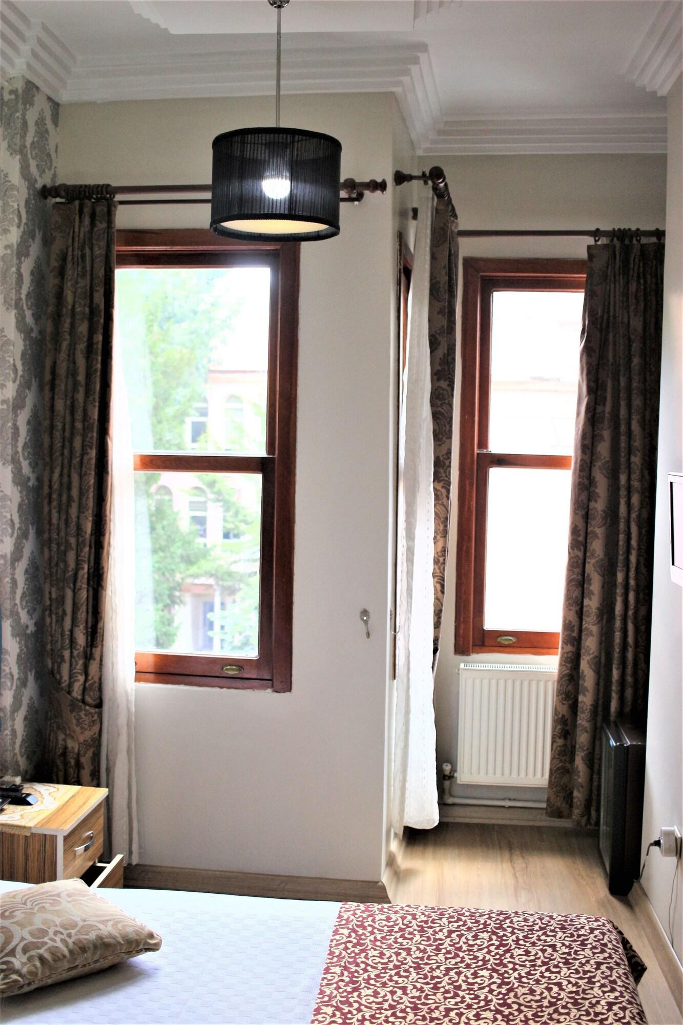 Ista Palace 24/55